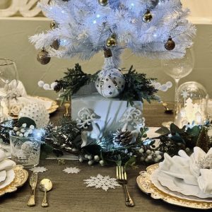 White Christmas Table